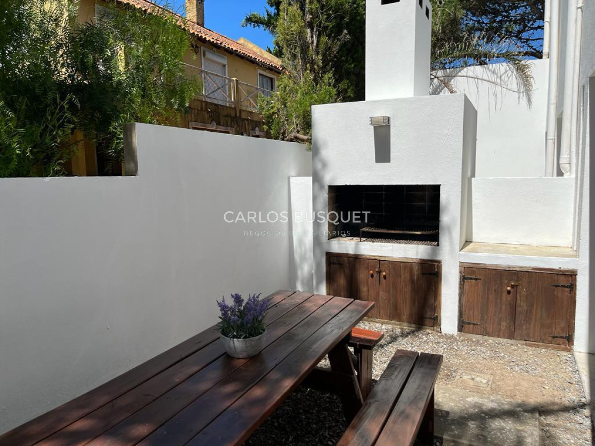 Apartamento ID.448 - Apartamento en alquiler temporal, de 3 dormitorios, en Manantiales 