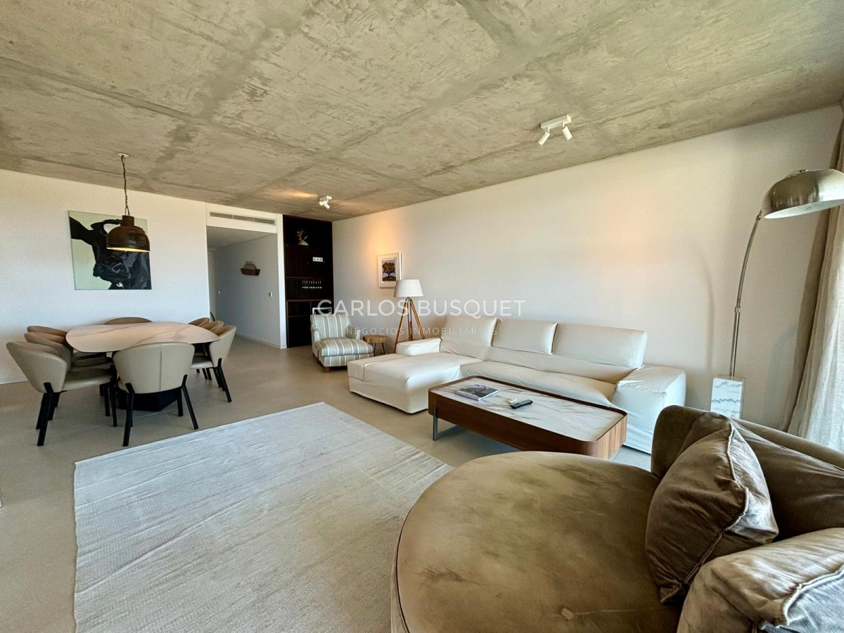 Apartamento ID.746 - Apartamento en alquiler temporal, de 3 dormitorios en suite, en Manantiales, Aldeana