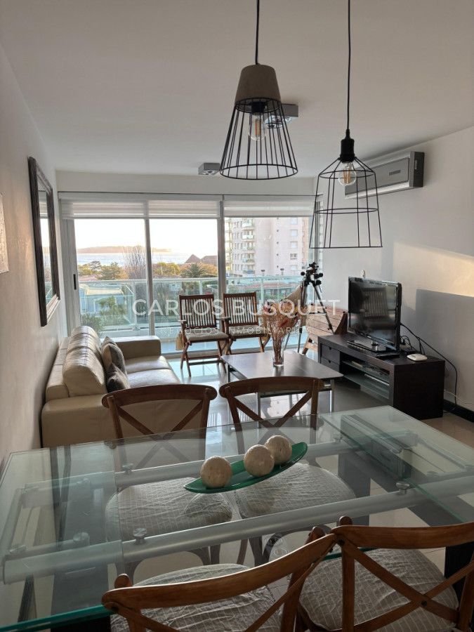 Venta apartamento de 2 dormitorios en playa mansa Gala Tower - CBI1598A