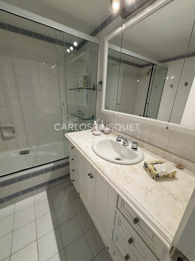 Apartamento ID.445 - Apartamento en alquiler temporal, de 3 dormitorios. en zona brava!