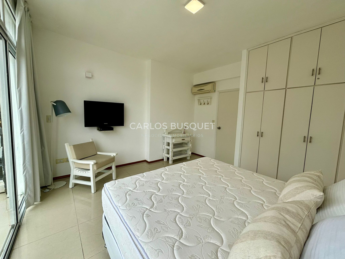 Apartamento ID.448 - Apartamento en alquiler temporal, de 3 dormitorios, en Manantiales 