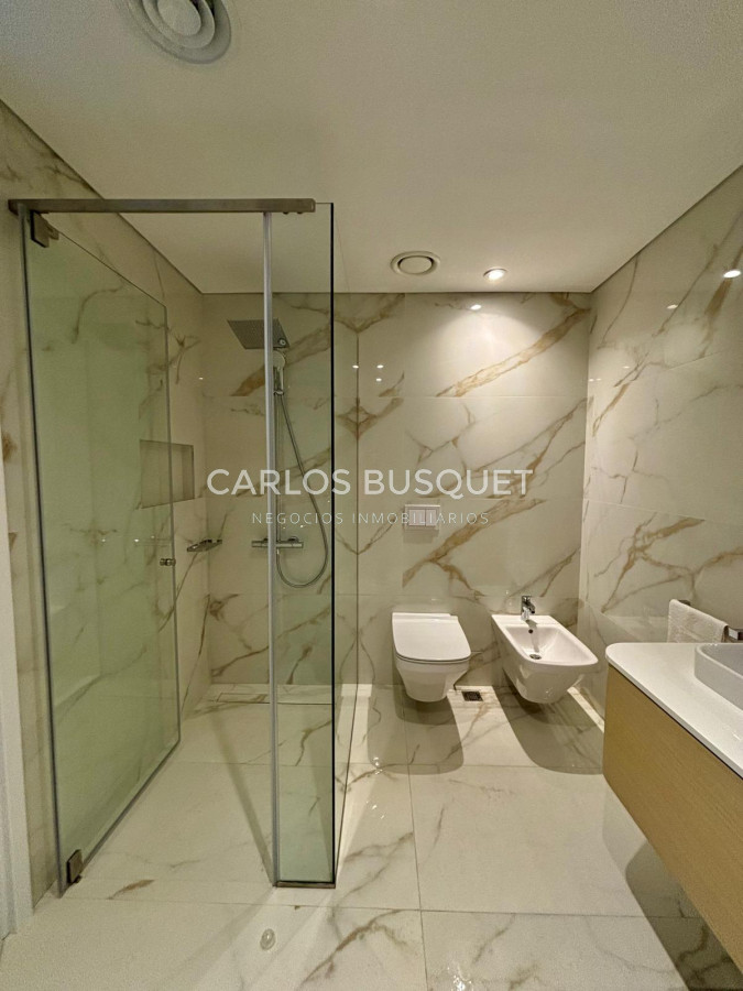 Apartamento ID.746 - Apartamento en alquiler temporal, de 3 dormitorios en suite, en Manantiales, Aldeana