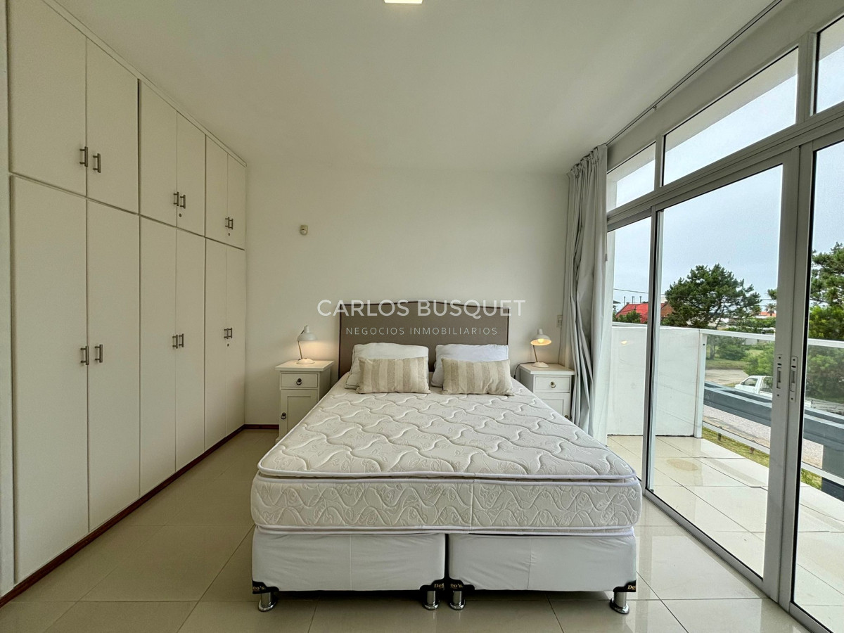 Apartamento ID.448 - Apartamento en alquiler temporal, de 3 dormitorios, en Manantiales 