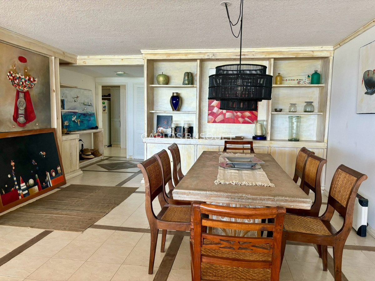 Apartamento ID.479 - Apartamento en venta de 3 dormitorios en la brava, primera fila! 