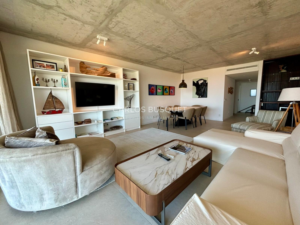 Apartamento ID.746 - Apartamento en alquiler temporal, de 3 dormitorios en suite, en Manantiales, Aldeana