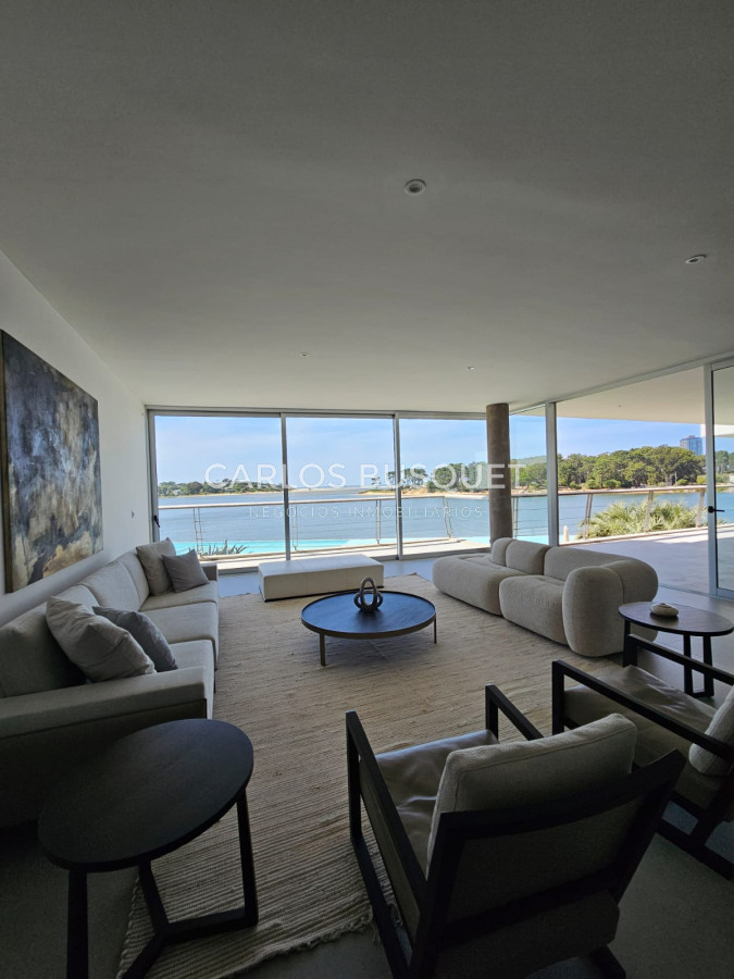 Apartamento ID.1420 - Espectacular apartamento en la Delamar La Barra en venta y alquiler temporal