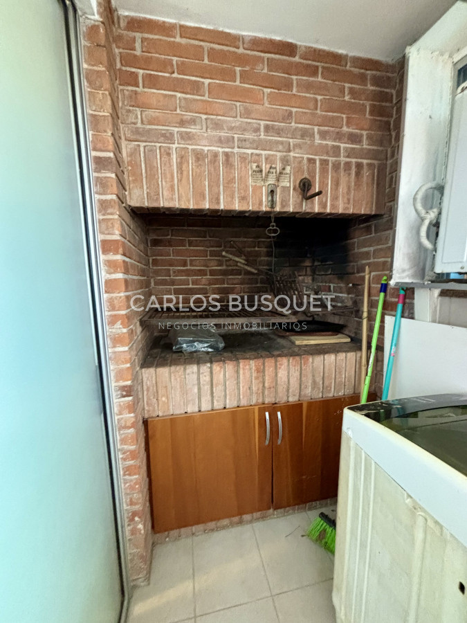 Apartamento ID.877 - Apartamento en venta de 3 dormitorios en suite, en Playa Mansa 