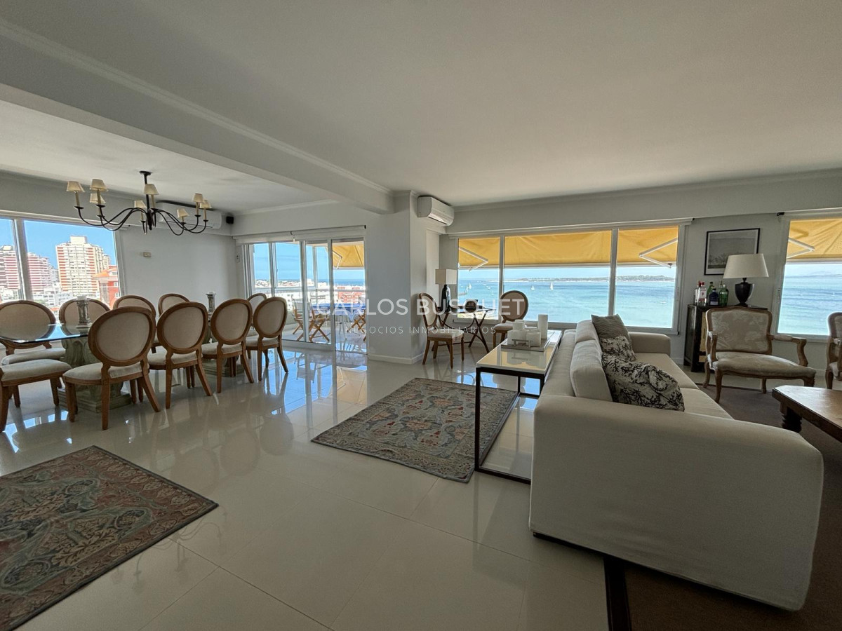 Apartamento ID.478 - Apartamento en alquiler, de 3 dormitorios en suite, en playa mansa! 