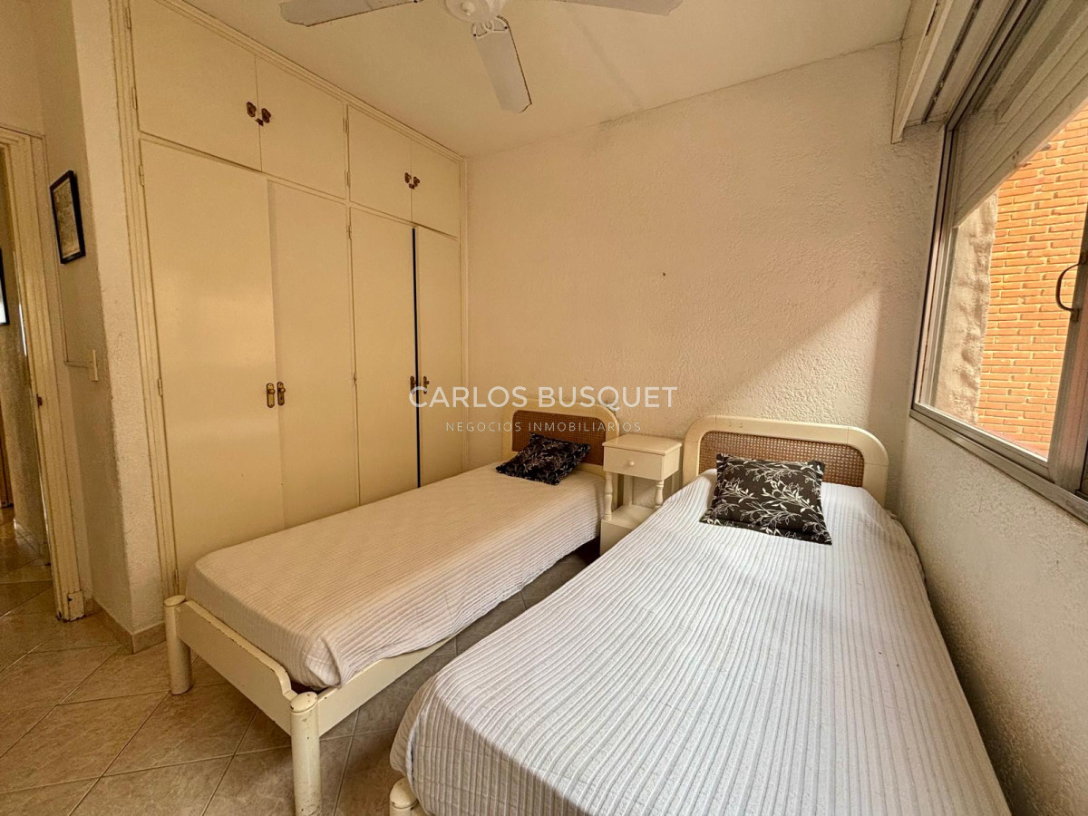 Apartamento ID.1114 - Apartamento en venta de 2 dormitorios, en playa Brava 