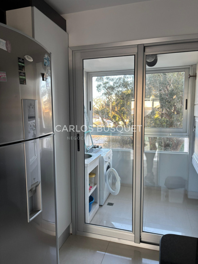 Apartamento ID.1598 - Venta apartamento de 2 dormitorios en playa mansa Gala Tower