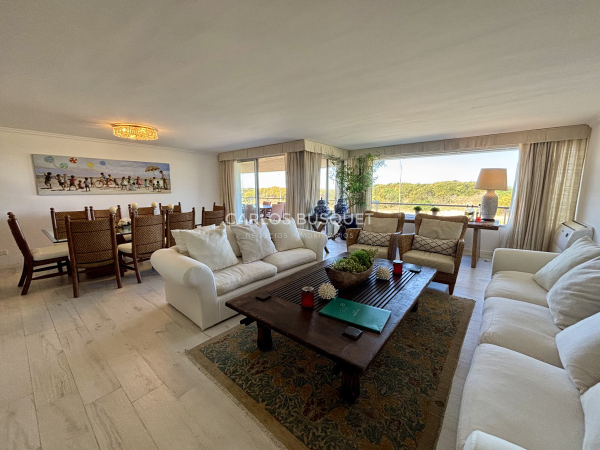 Apartamento ID.1304 - Apartamento en venta de 4 dormitorios en Playa Brava