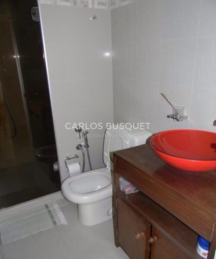 Apartamento ID.9 - Importante apto muy buena edificacion