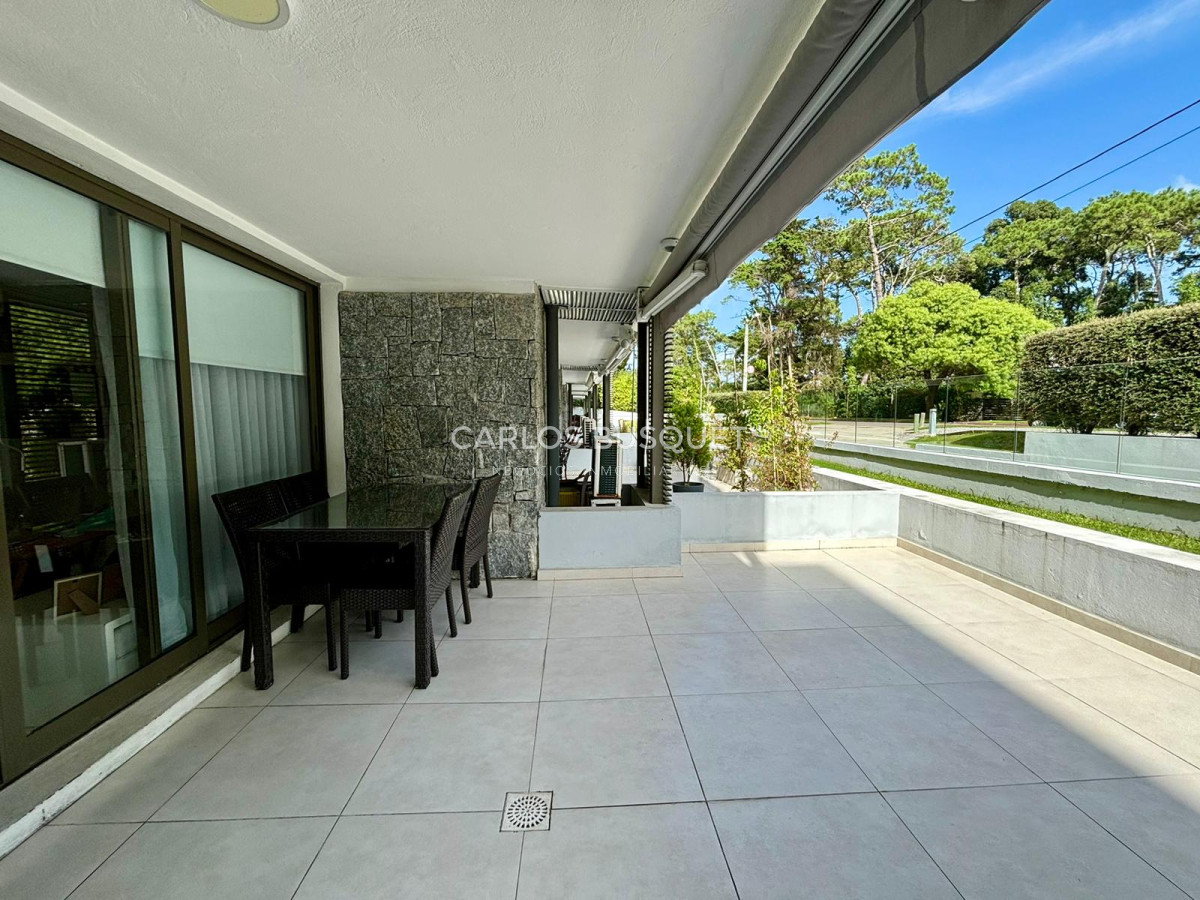 Apartamento ID.489 - Apartamento en venta de 2 dormitorios en Edificio Unique, Pedragosa Sierra 