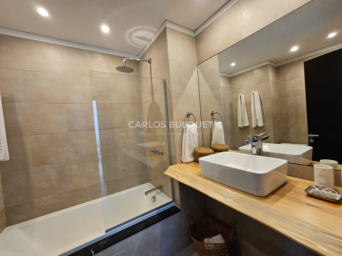Apartamento ID.1421 - Espectacular apartamento  Penthouse en Delamar La Barra en alquiler temporal y venta