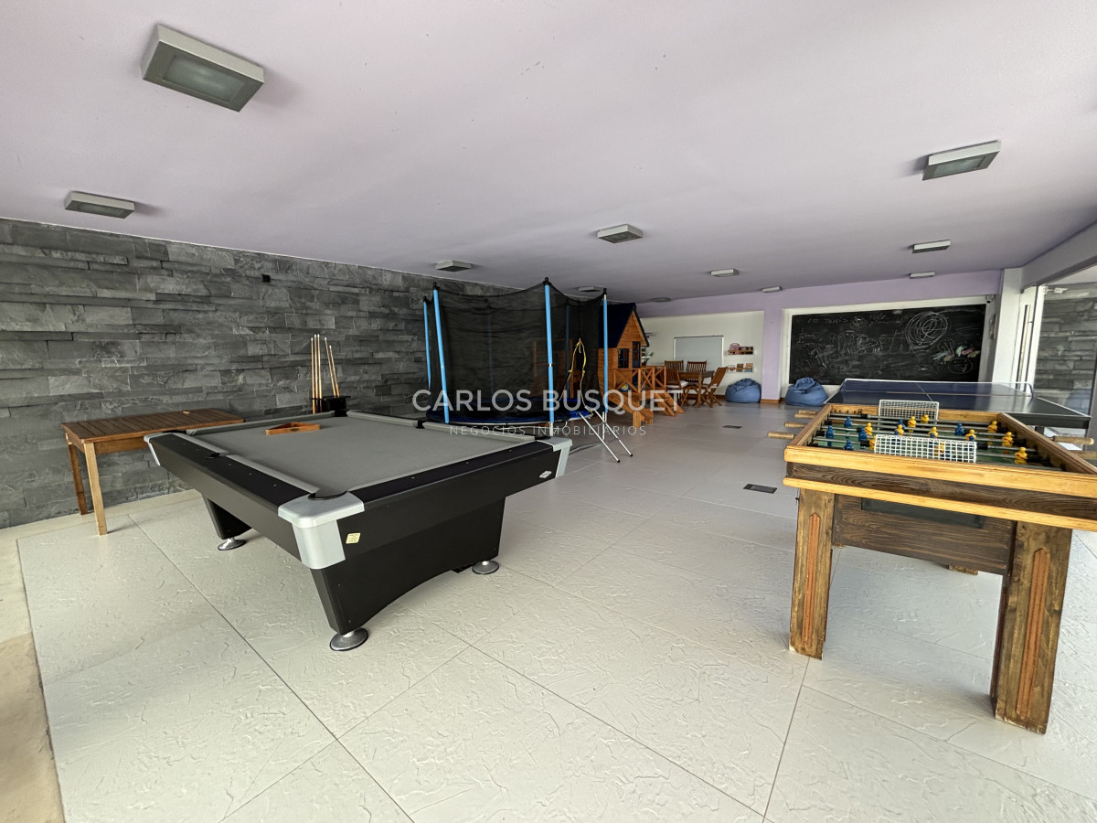 Apartamento ID.846 - Venta de apartamento 3 dormitorios en suite, en playa brava, torre Indigo