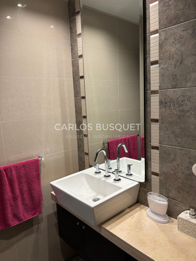 Apartamento ID.1598 - Venta apartamento de 2 dormitorios en playa mansa Gala Tower