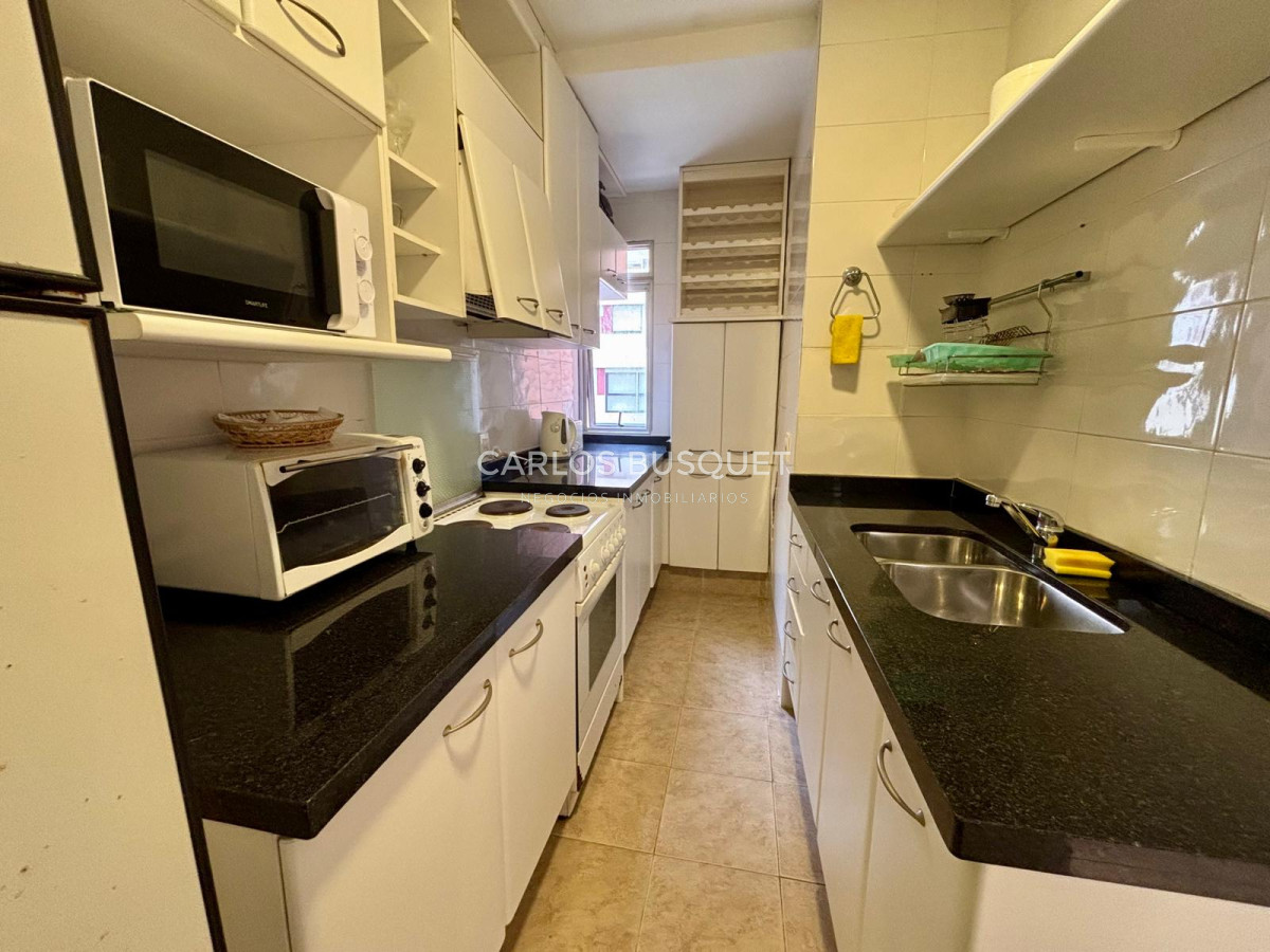 Apartamento ID.1114 - Apartamento en venta de 2 dormitorios, en playa Brava 