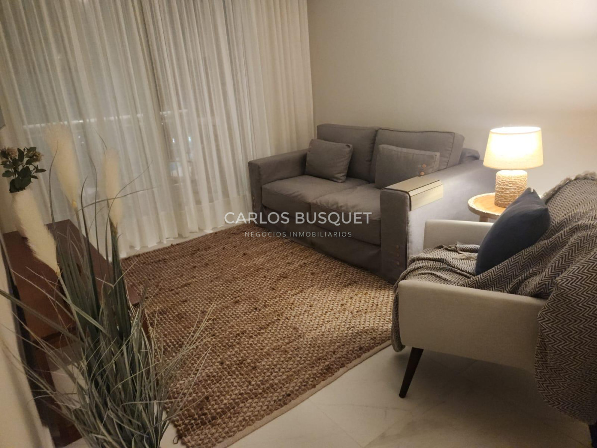 Apartamento ID.870 - Apartamento en alquiler temporal Cruceros 40 Mansa 1 dor y medio