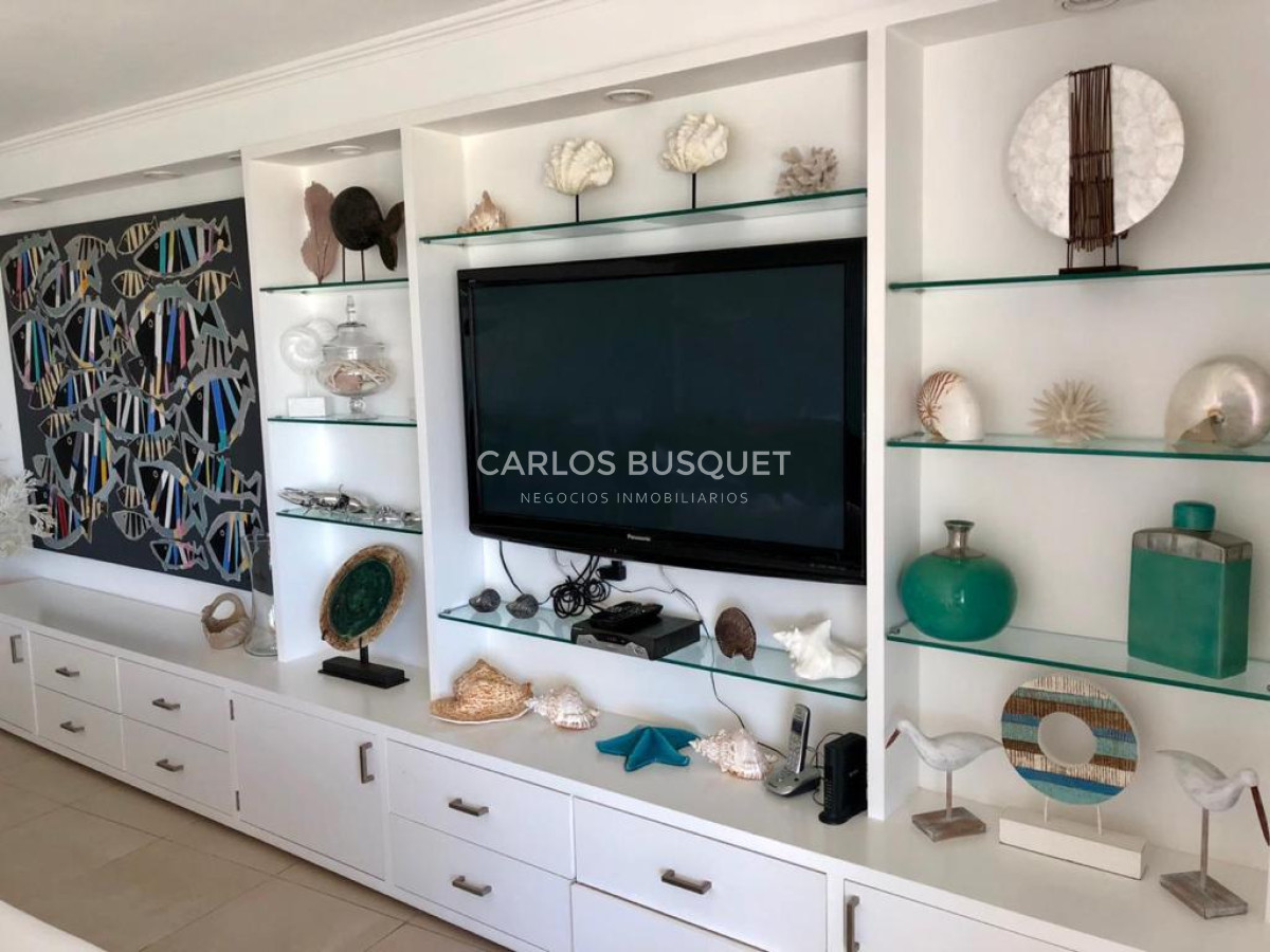 Apartamento ID.625 - Apartamento en alquiler temporal, de 3 dormitorios en suite en La Barra, Esturion Montoya