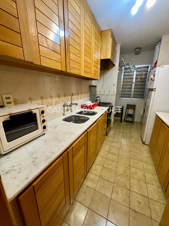 Apartamento ID.41 - Apartamento en venta de 2 dormitorios, playa brava, primera fila 