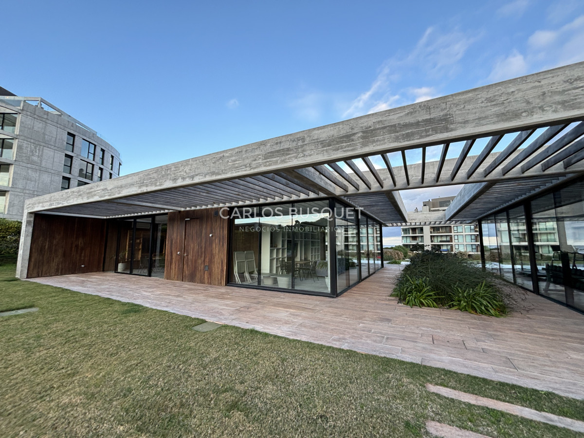 Apartamento ID.746 - Apartamento en alquiler temporal, de 3 dormitorios en suite, en Manantiales, Aldeana