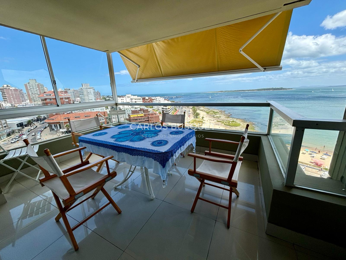 Apartamento ID.478 - Apartamento en alquiler, de 3 dormitorios en suite, en playa mansa! 