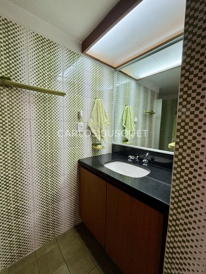 Apartamento ID.1142 - Venta apartamento 2 dormitorios y medio en Península 