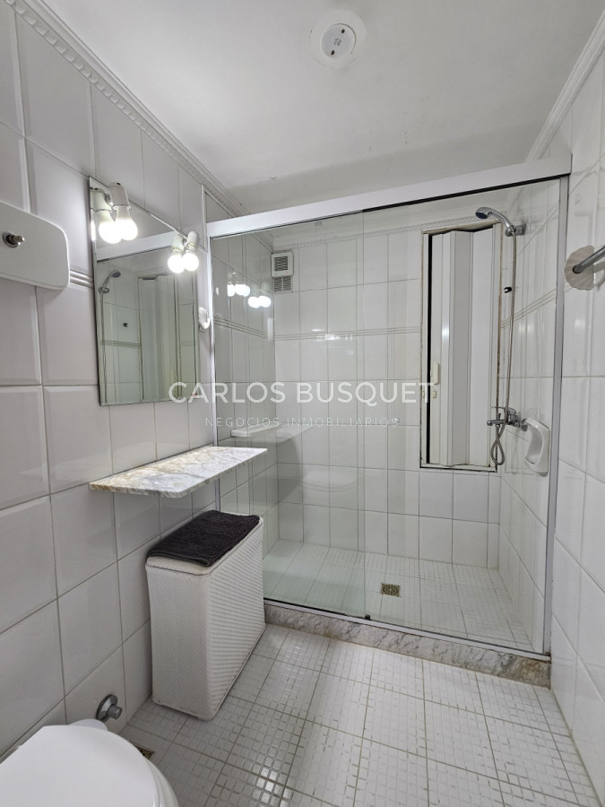 Apartamento ID.967 - Alquiler anual apartamento Punta Shopping