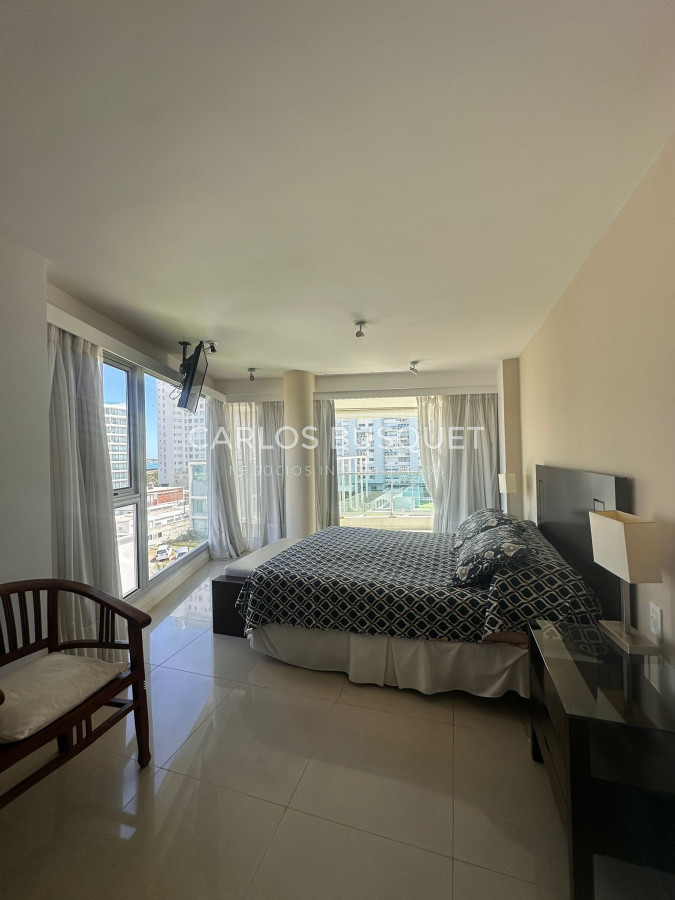 Apartamento ID.861 - Apartamento en venta de 3 dormitorios en suite, en playa mansa.