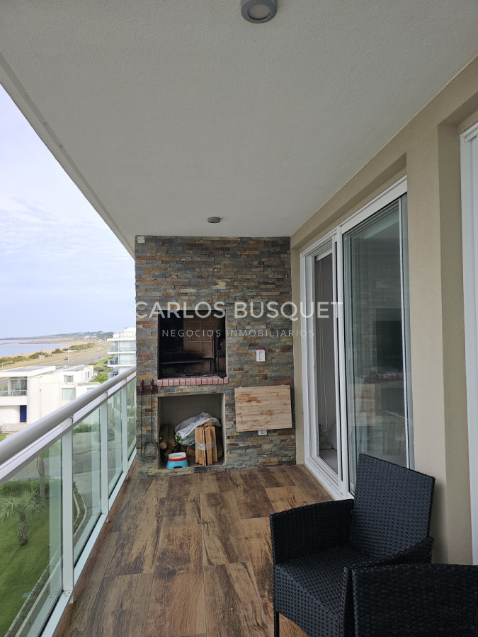 Apartamento ID.976 - Apartamento en venta de 2 dormitorios, en playa mansa