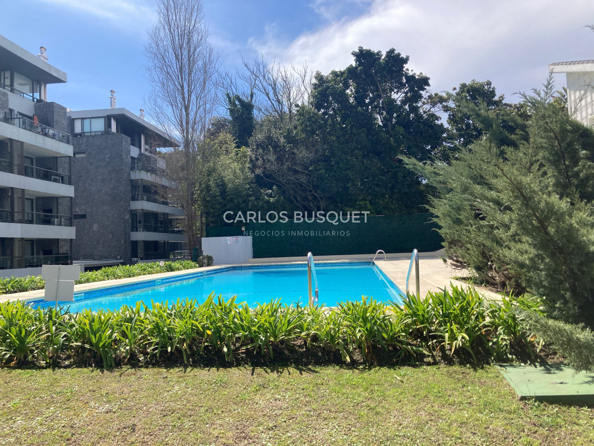 Apartamento ID.863 - Hermoso apto en alquiler temporal 2 dormitorios parrillero propio edificio Unique