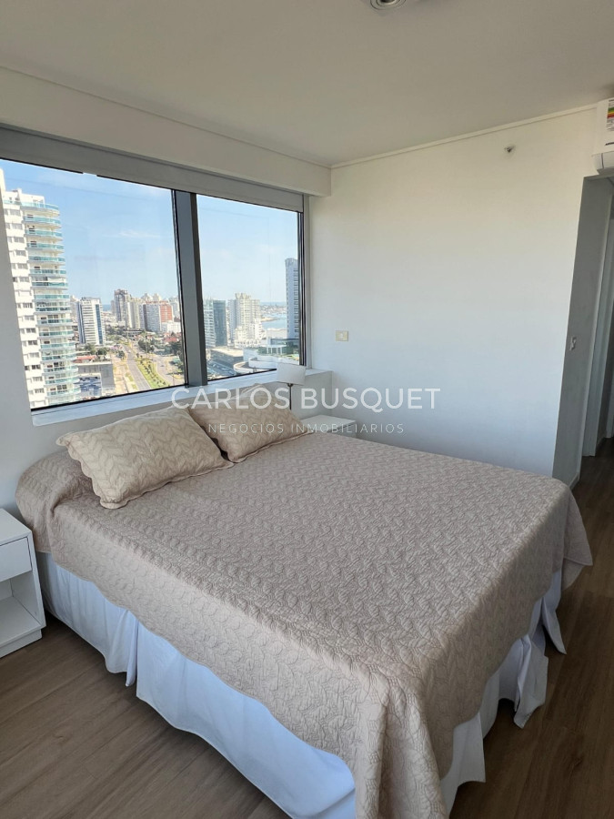 Apartamento ID.1345 - Apartamento 3 dormitorios en alquiler temporal playa mansa Alexander Boulevard