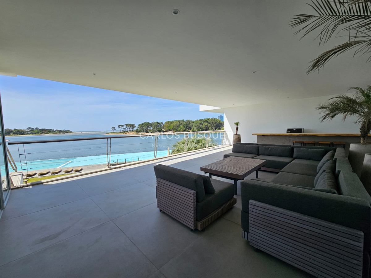 Apartamento ID.1420 - Espectacular apartamento en la Delamar La Barra en venta y alquiler temporal