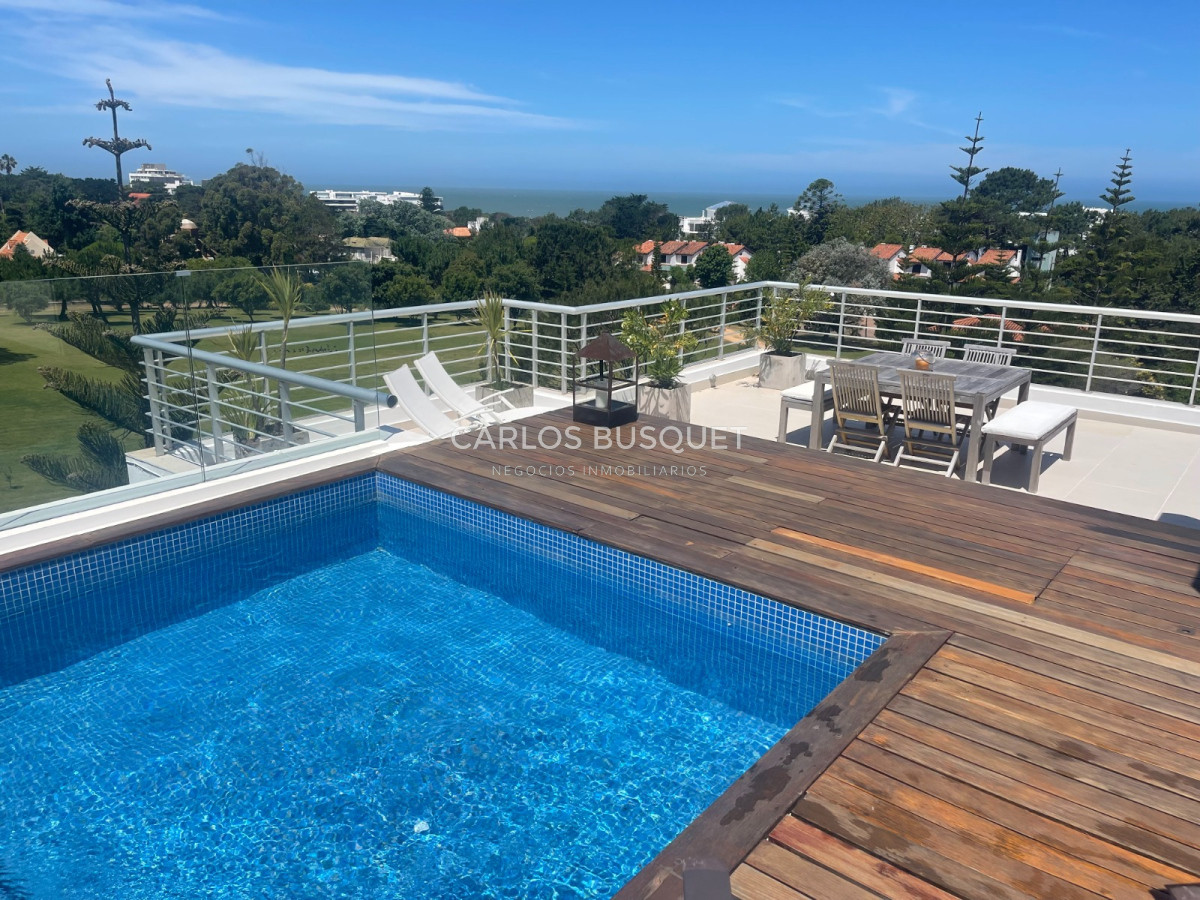 Apartamento ID.864 - Apartamento de 3 dormitorios en alquiler temporal, playa brava! 