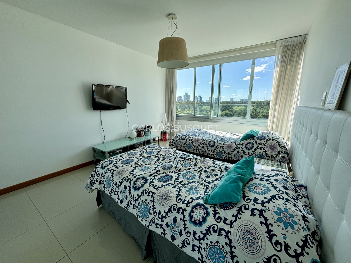 Apartamento ID.869 - Apartamento en alquiler temporal, de 3 dormitorios, en playa brava