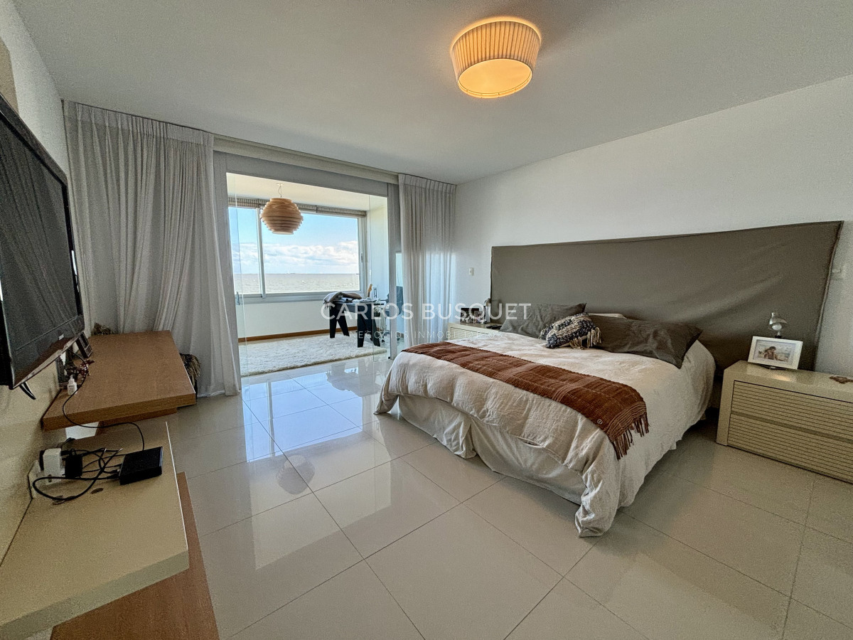 Apartamento ID.869 - Apartamento en alquiler temporal, de 3 dormitorios, en playa brava