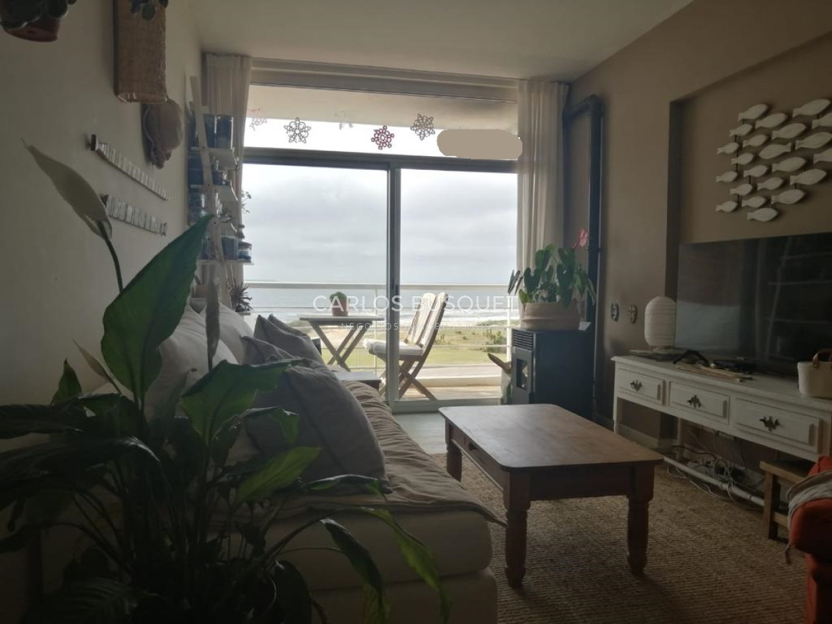 Apartamento ID.258 - Apartamento en Venta, de 2 dormitorios, en zona Brava 