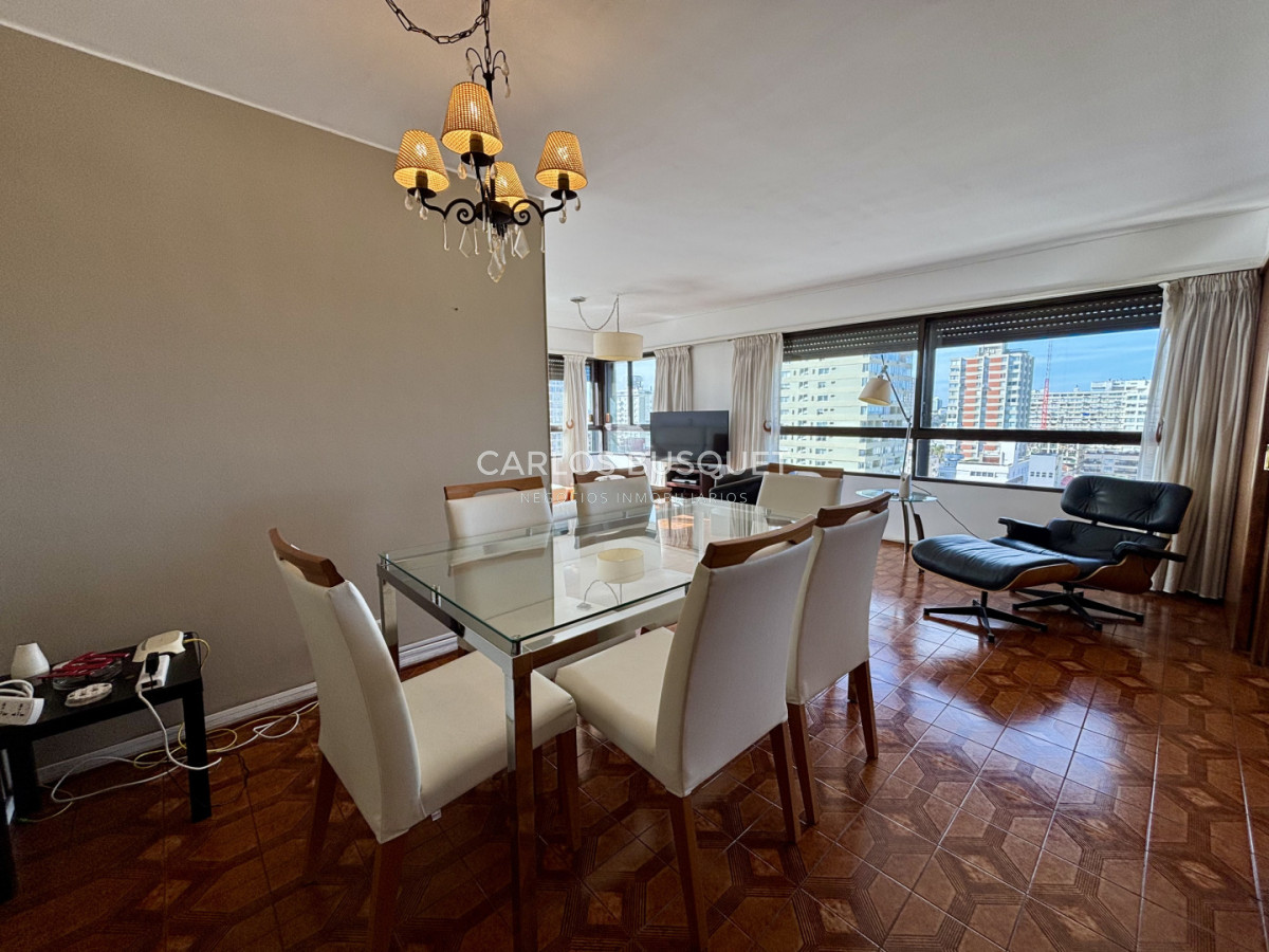 Apartamento ID.1142 - Venta apartamento 2 dormitorios y medio en Península 