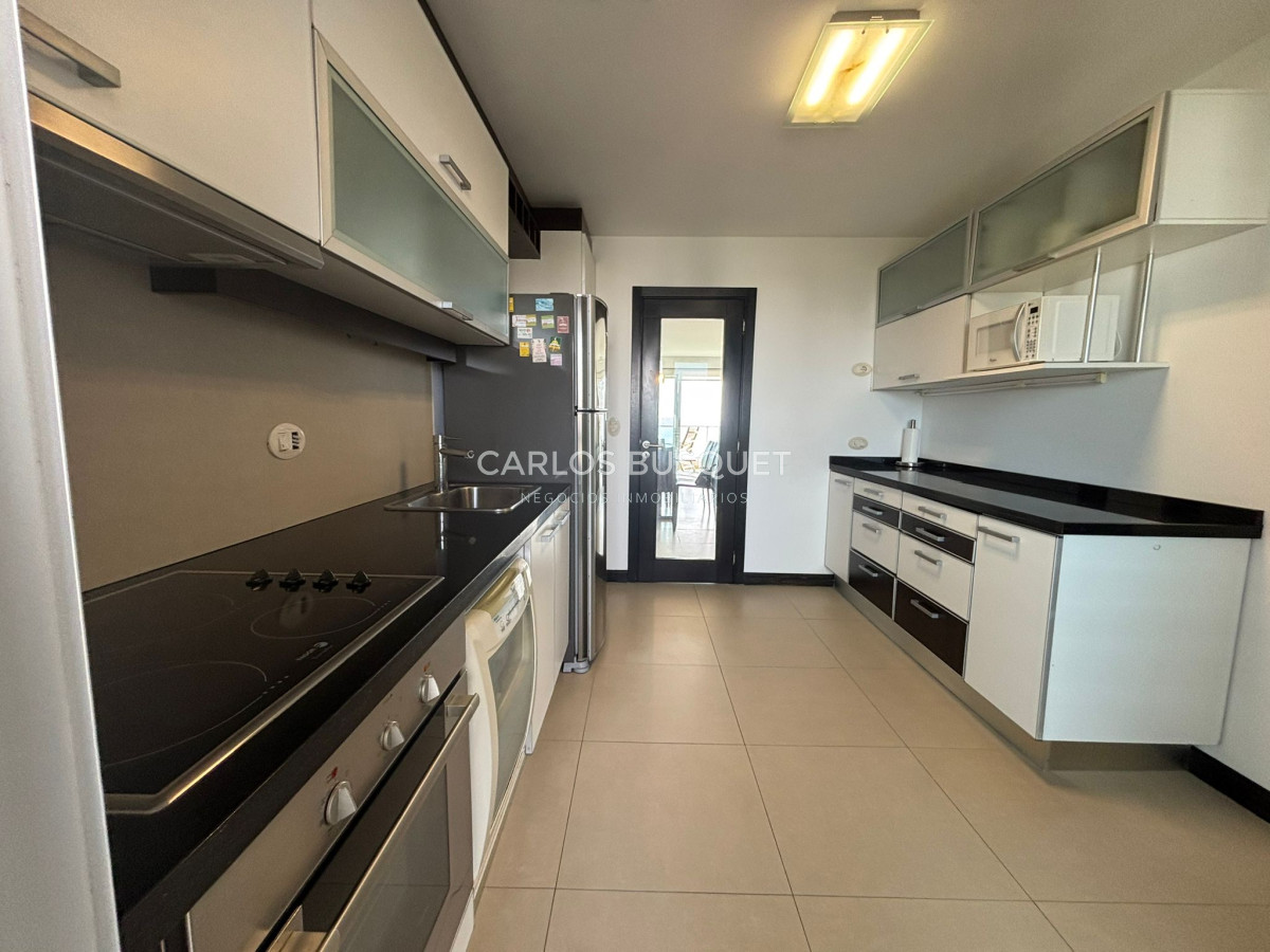 Apartamento ID.1083 - Apartamento en alquiler invernal de 3 suites en playa mansa
