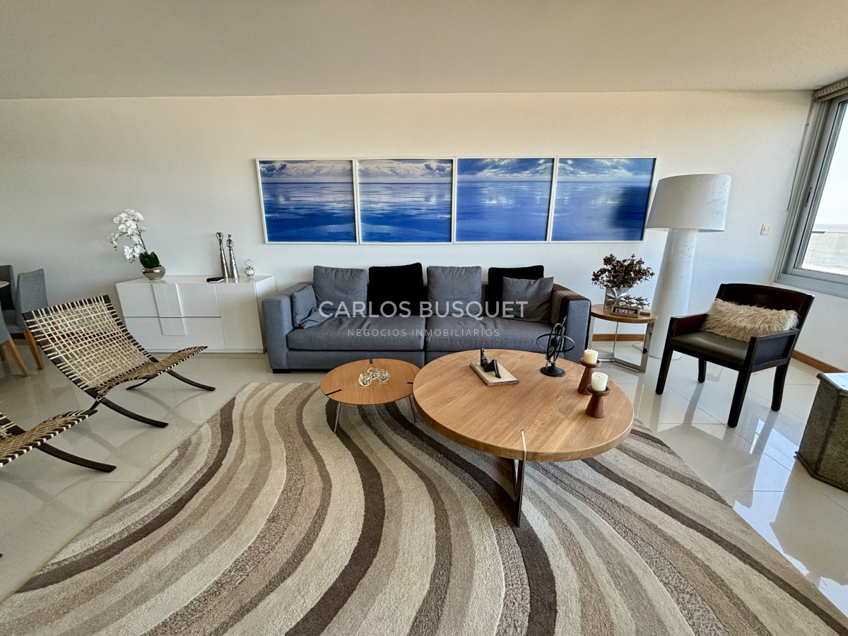 Apartamento ID.869 - Apartamento en alquiler temporal, de 3 dormitorios, en playa brava