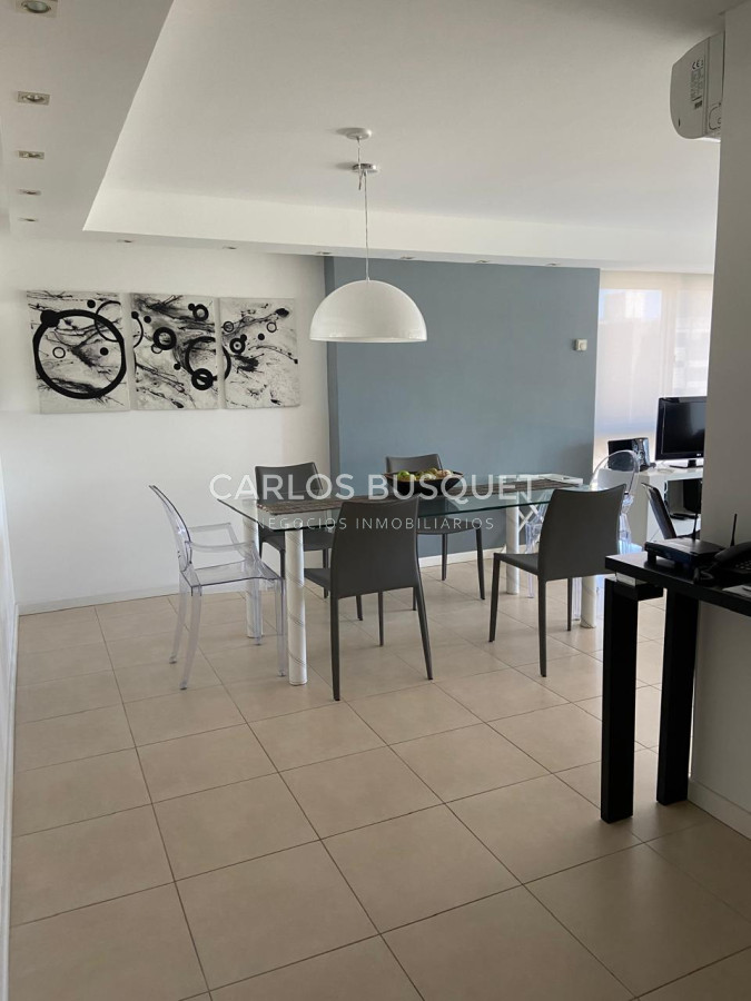 Apartamento ID.1239 - Apartamento en alquiler temporal playa Mansa 3 dormitorios Punta del este Torre del Mar
