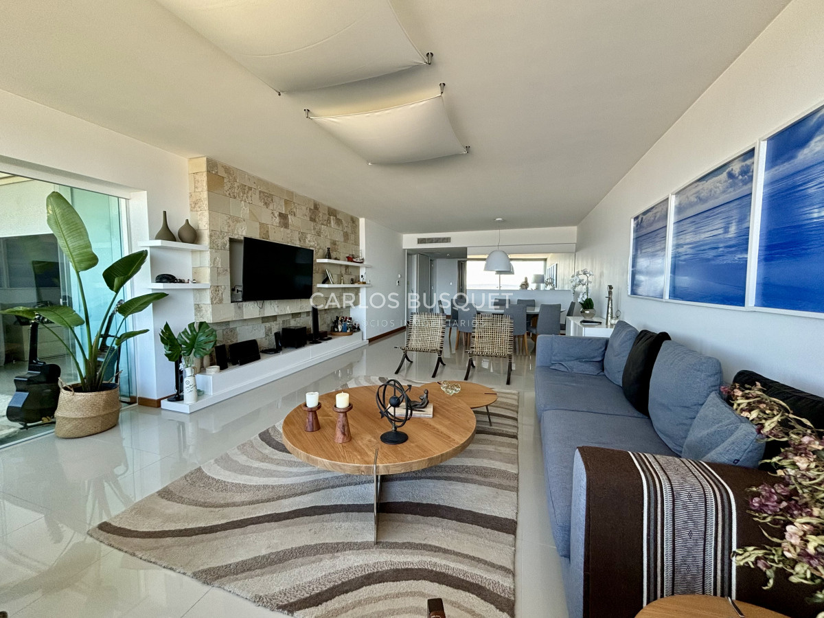 Apartamento ID.869 - Apartamento en alquiler temporal, de 3 dormitorios, en playa brava