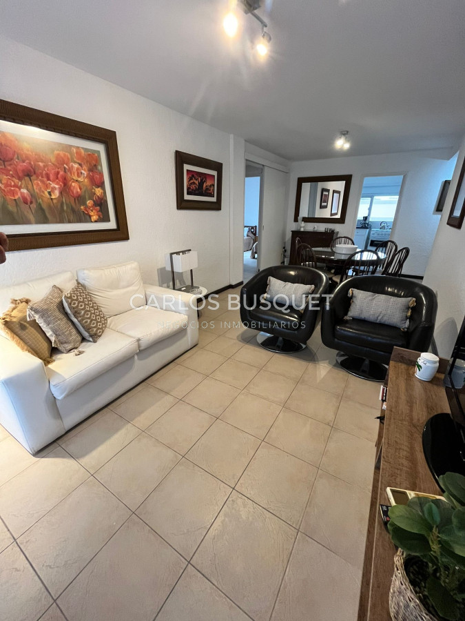 Apartamento ID.631 - Apto en venta 3 dorm, 3 baños, con terraza
