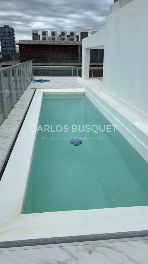 Apartamento ID.1558 - Venta apartamento de 4 dormitorios en Playa Brava, Penthouse con parrillero propio 