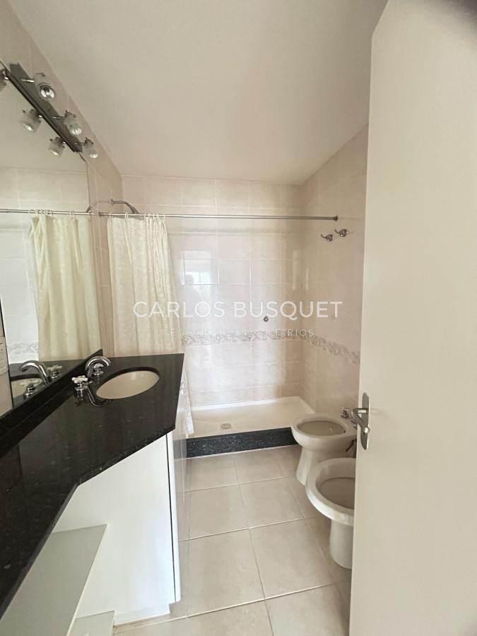 Apartamento ID.1038 - Apartamento en venta de 3 dormitorios en Roosevelt