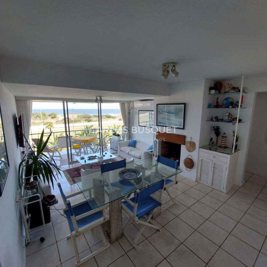 Apartamento ID.873 - Apartamento en alquiler temporal Playa Brava frente al mar  San Rafael