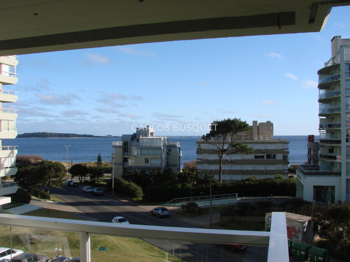 Apartamento ID.1524 - Hermoso apartamento en torre Fragata parada 19 de playa mansa