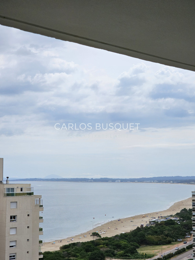 Apartamento ID.1031 - Aapartamento en venta, de 2 dormitorios, en playa Mansa 