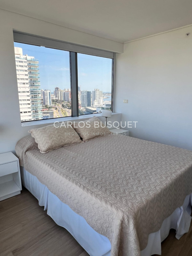Apartamento ID.1345 - Apartamento 3 dormitorios en alquiler temporal playa mansa Alexander Boulevard