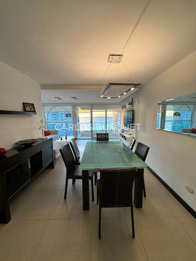 Apartamento ID.986 - Espectacular apartamento en venta en playa Mansa 3 suites
